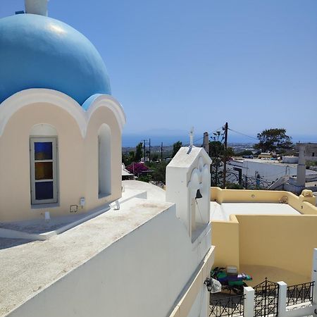Central Santorini Serenity Rooms Fira  Exterior photo